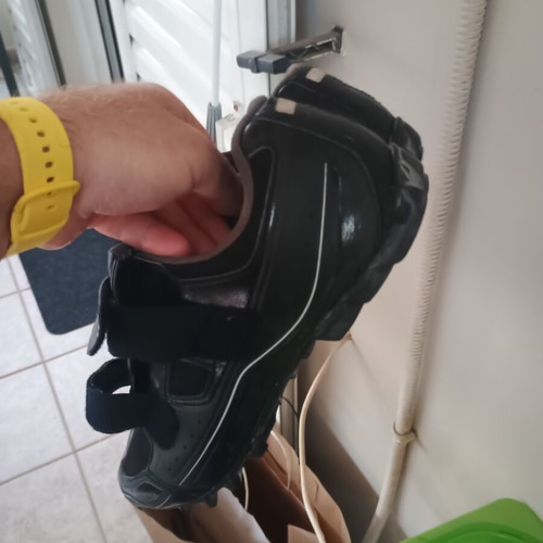 Shimano cycling shoes lightly used, size 46, ideal for mountain bike