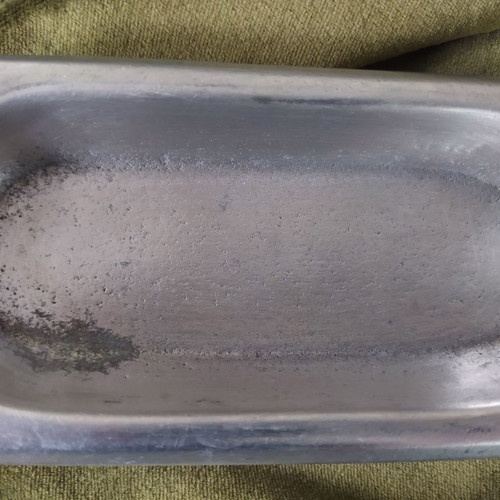 Set of 2 vintage rectangular tin ashtrays like new