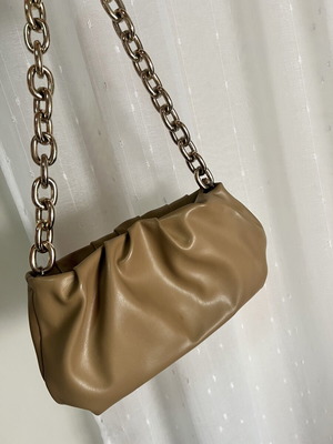 H&M Shoulder Bag beige with gold-tone chain strap like new