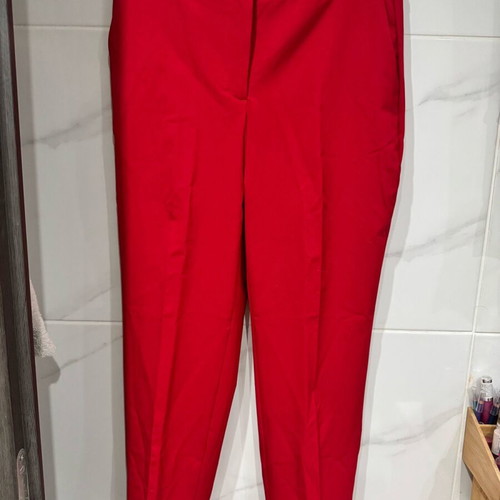 Zara pants with pockets like new, red