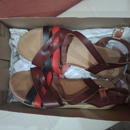 Leather sandals size 37 used