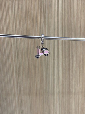 Silver Vespa charm 925 new, pink and black