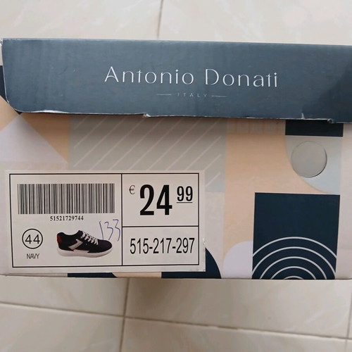 Men's sneakers new, size 44, white and blue