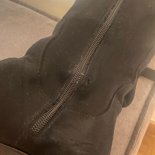 Zara black over-the-knee boots size 38 used with zipper flaw