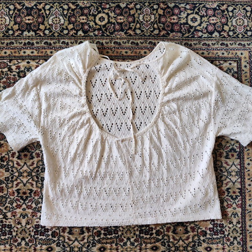 Mango (MNG) Crochet top with open back like new, size M