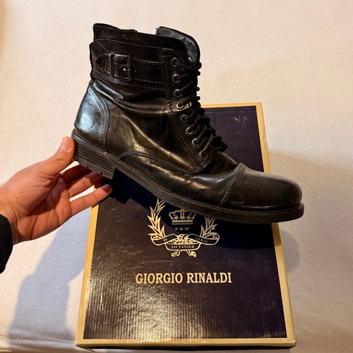 Μποτάκια Giorgio Rinaldi μεταχειρισμένα, μαύρα, νούμερο 44
