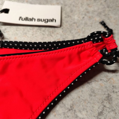 Fullah sugah bikini bottom new, small