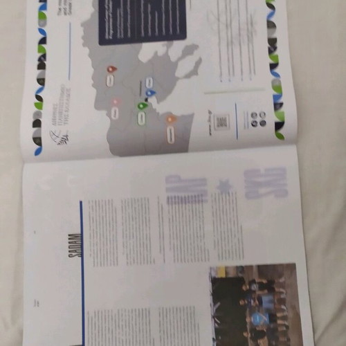 Parallaxy magazine like new