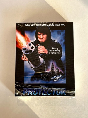 The Protector 1985 4K Blu-ray like new, action crime thriller