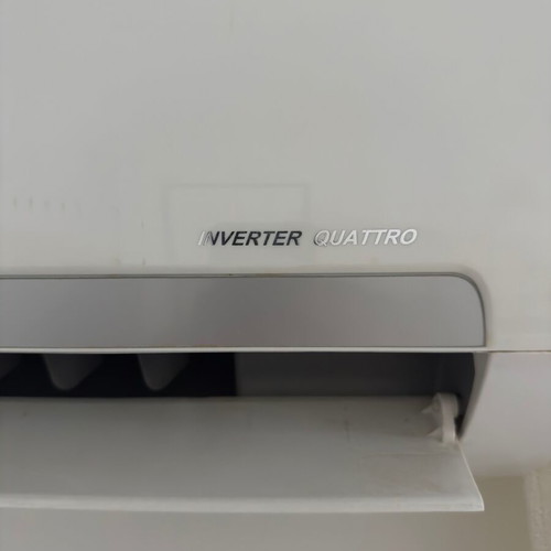 Midea Inverter Quattro AC 18000 BTU like new