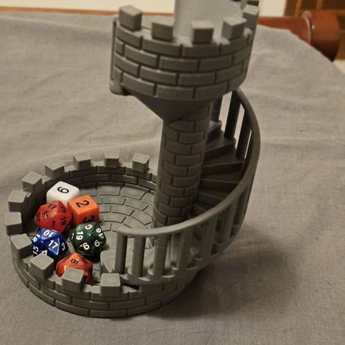 Dice Tower for board games and DND, like new, 20 cm height