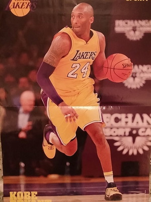 Double poster Kobe Bryant and Manolas used