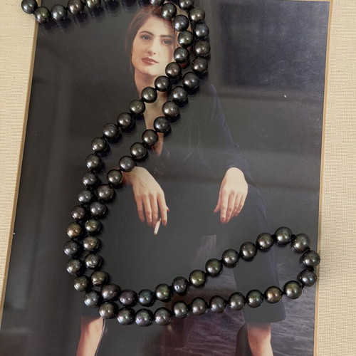 Vintage Italian Long Pearl Necklace like new