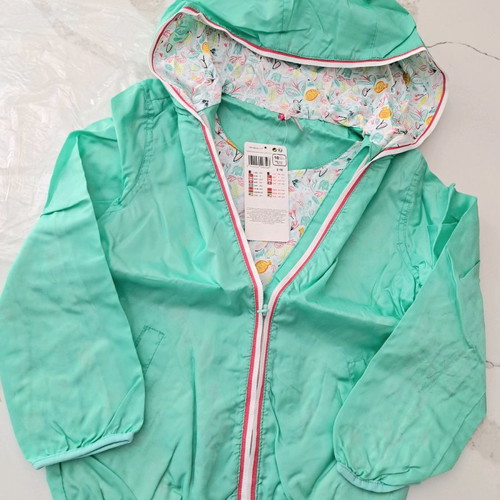 Girls' jacket size 10 Orchestra new green thin waterproof windproof