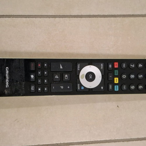 Τηλεόραση Grundig 26 ιντσών μεταχειρισμένη με τηλεχειριστήριο