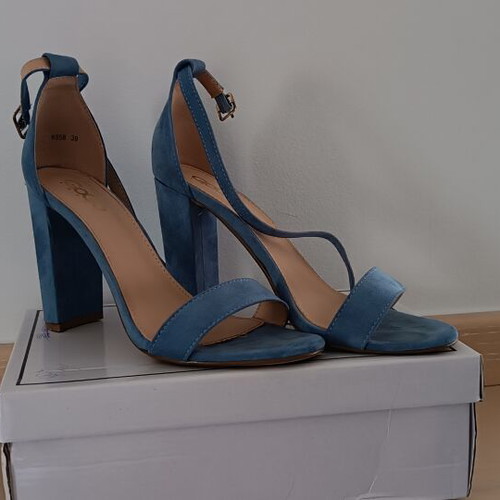 GoGo Shoes turquoise sandals used, size 39