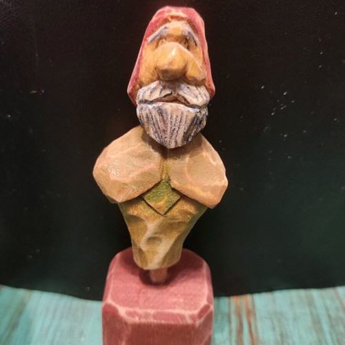 Wooden small bust used, height 12.5 cm