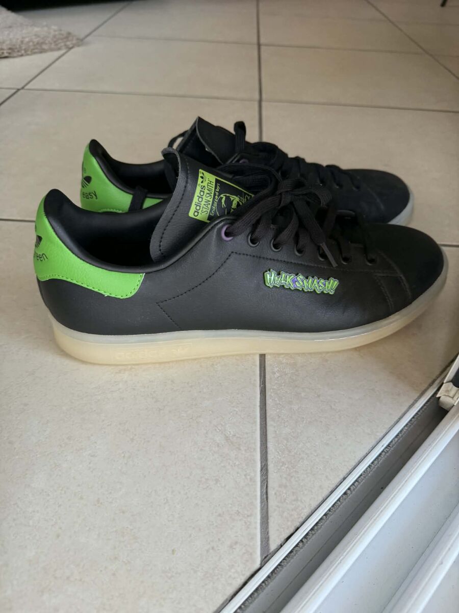 hulk smash stan smith