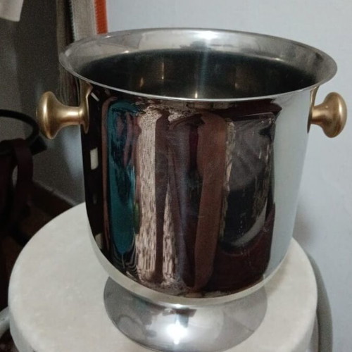 Stainless steel champagne bucket used