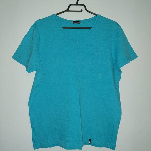 T-shirt Paco & Co με V τιρκουάζ σε μέγεθος Large σαν καινούργιο