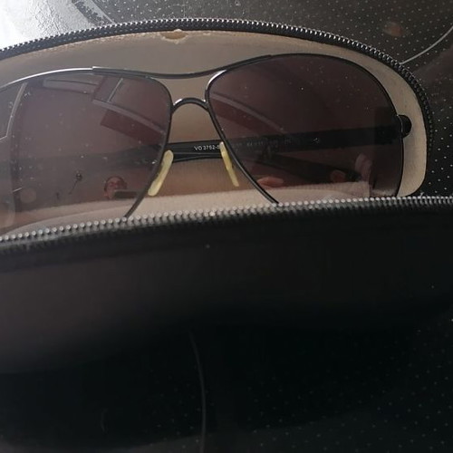 Vogue sunglasses used, authentic with case