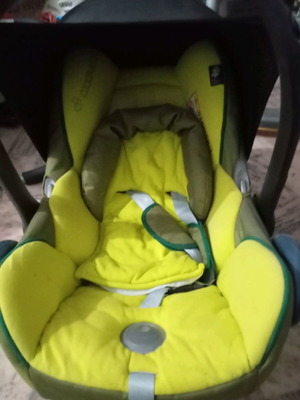 Baby seat like new