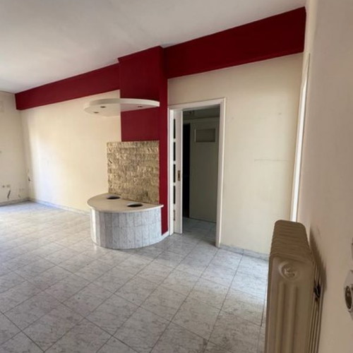 Διαμέρισμα στον Πειραιά Χατζηκυριάκειο 65 τ.μ. 2 υπνοδωμάτια 1ος όροφος με βεράντα