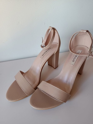 Tsoukalas Shoes beige sandals size 40 new
