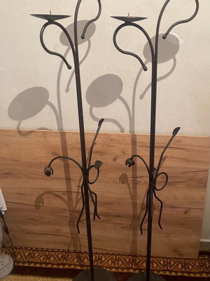 Set of 2 metal wedding candle holders used