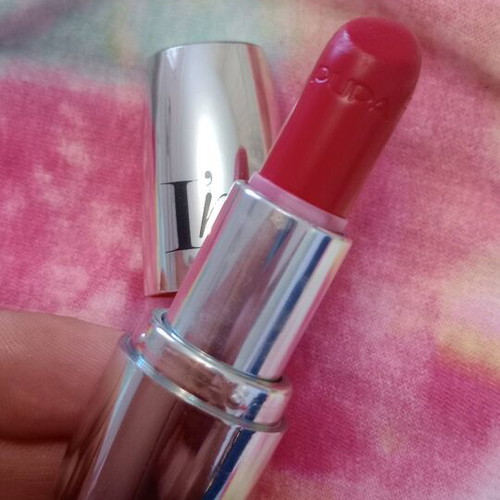 Pupa lipstick used, beautiful red