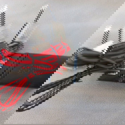 Γνησια φωτα απο THUNDER TIGER TS4N