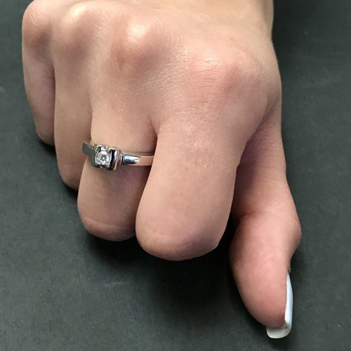 Vintage solitaire ring with brilliant k18 5.7 gr 0.20ct VS2-I-j