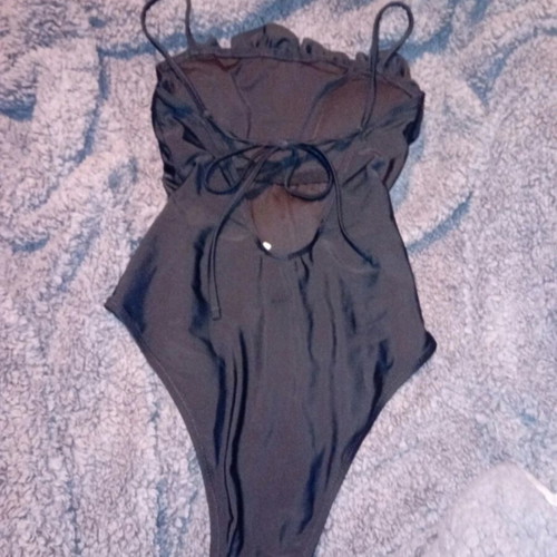Magio swimsuit size S like new