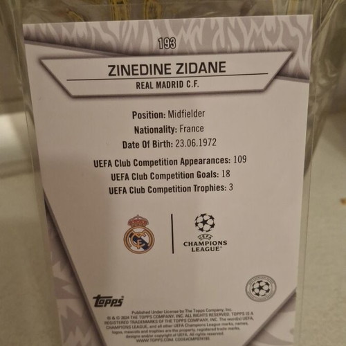 Zinedine Zidane Topps Superstars card