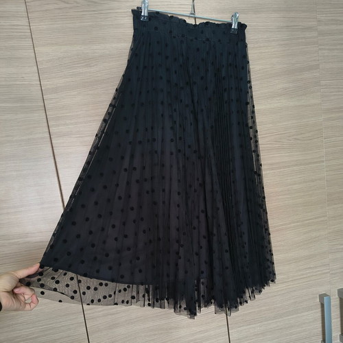 Stradivarius Black Polka Dot Midi Skirt like new, sizes S-M