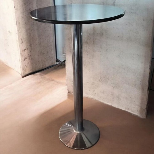 Metal stand tables tall like new