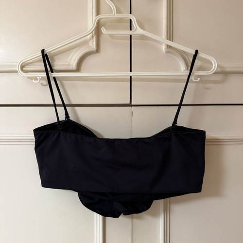 Zara black bikini top like new, size Medium