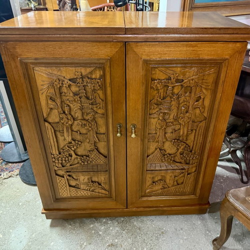 Chinese carved wood bar furniture like new with wheels