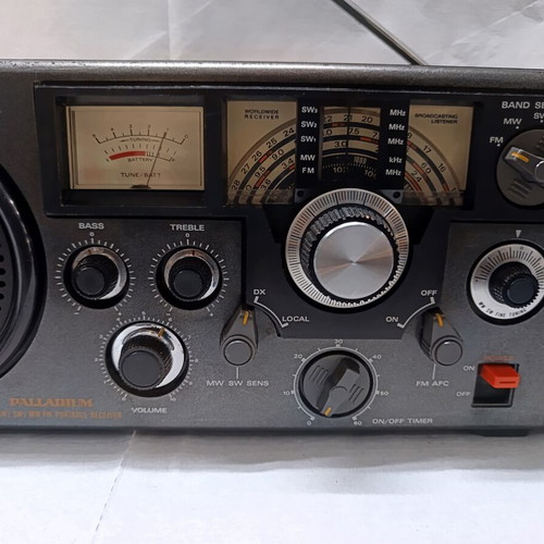 Palladium 949/469 radio used in very good condition