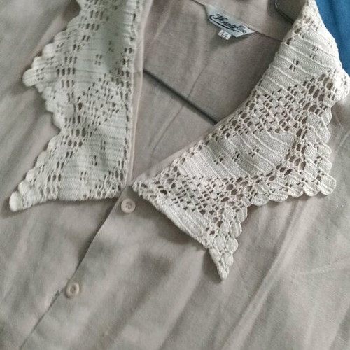 Women's linen long vest like new with handmade lace collar