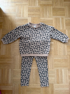 H&M girls' set 3-4 years like new