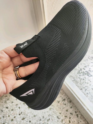 Level anatomical shoes like new, size 39, black
