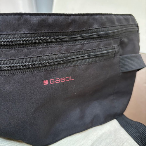 Travel wallet new, black