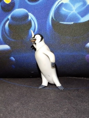 Mumble penguin figure 7.5 cm used, Happy Feet, Thinkway Toys 2006