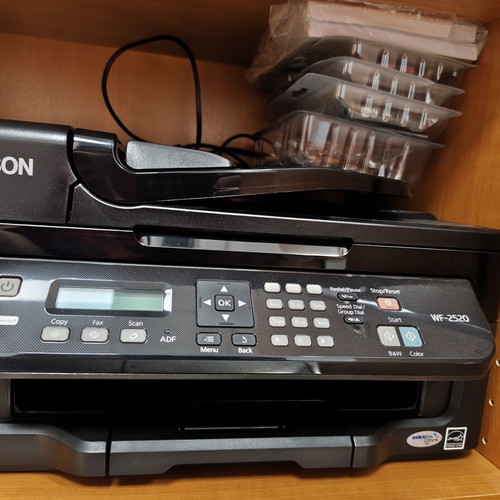 Epson WF-2520NF 4 in 1 multifunction printer like new with inks