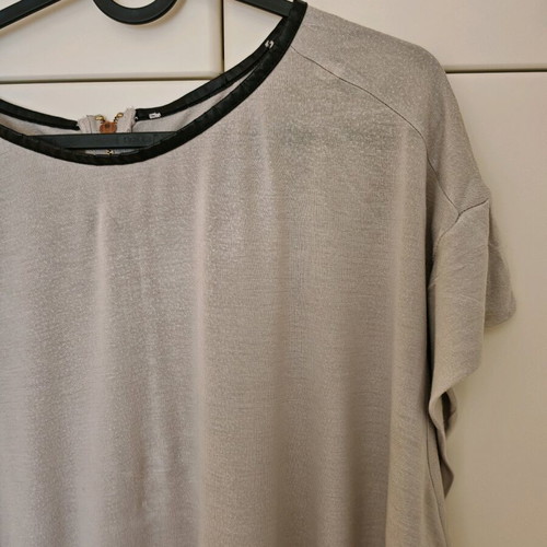 Loose Fit Blouse with Zipper Beige, Like New, Size M/L