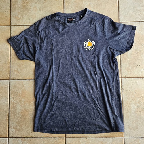 T-shirt dark blue with print, like new, XXL