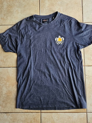 T-shirt dark blue with print, like new, XXL