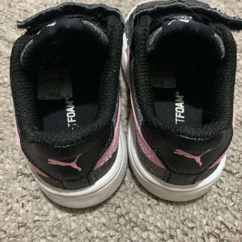 Puma athletic shoes like new, size 23, pink and silver