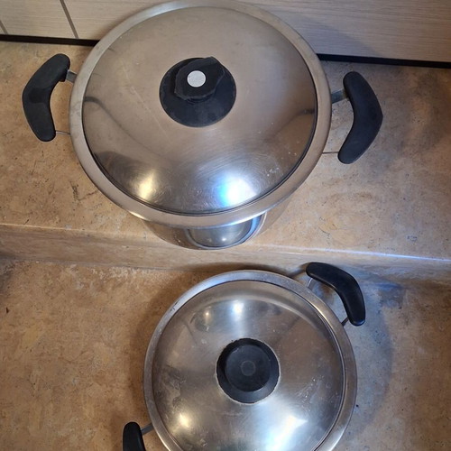 Amse pots set of 2 used, 6 liters and 3 liters